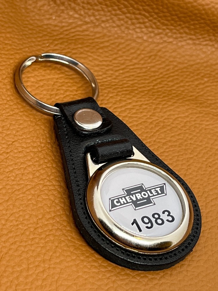 1983 CHEVY BLACK PREMIUM LEATHER KEYCHAIN