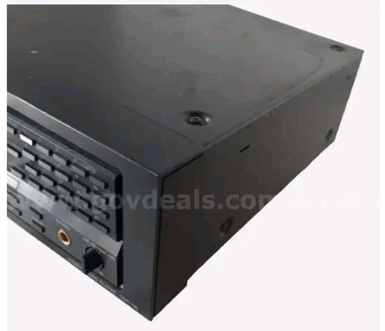 Sony CDP-790 18 Bit Linear 8 Times Oversampling Compact Disc Player