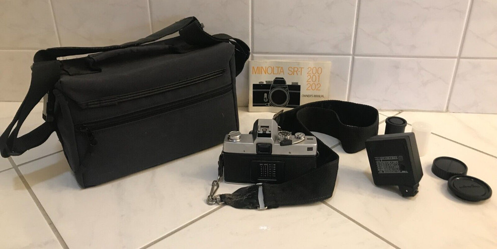 Minolta SR-T 202 Film Camera