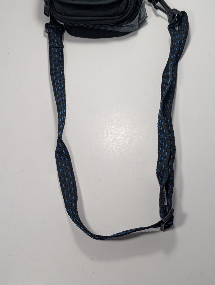 Samsonite Camera Bag Small 6.5”-Black with Carry Strap