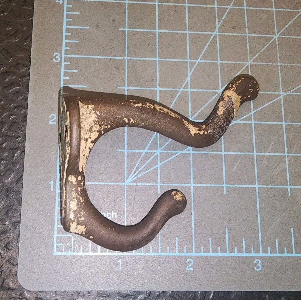 Antique Cast Iron Double Coat Hat Hook - gwW
