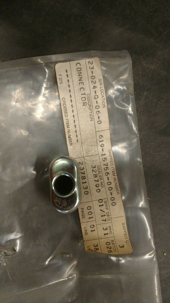619-15756-00-00 CONNECTOR 1