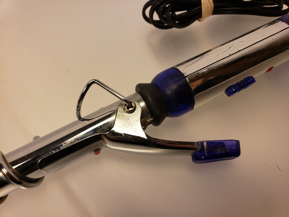 Conair Barrel Curling Iron Styler Model CD18L