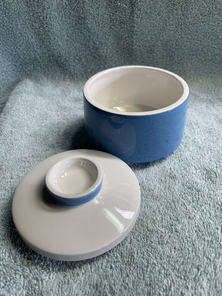 Mikasa Sugar Bowl with Lid Blue Speckle