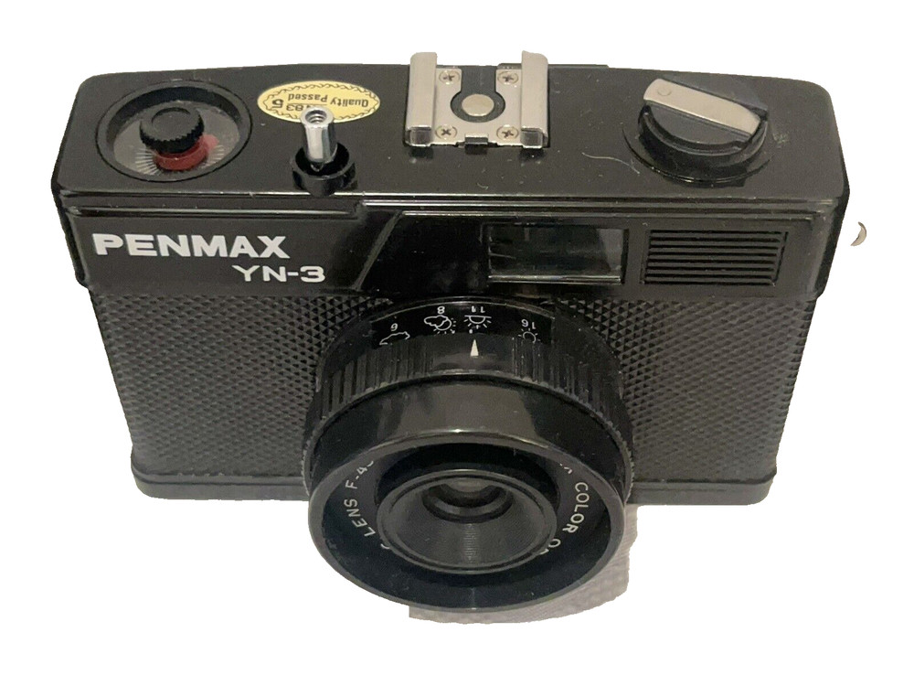Vintage Penmax YN-3 Standard 45mm Camera Black