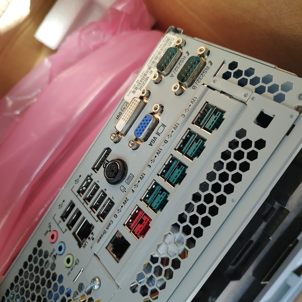 NCRSLED 7606 REALPOS TERMINAL