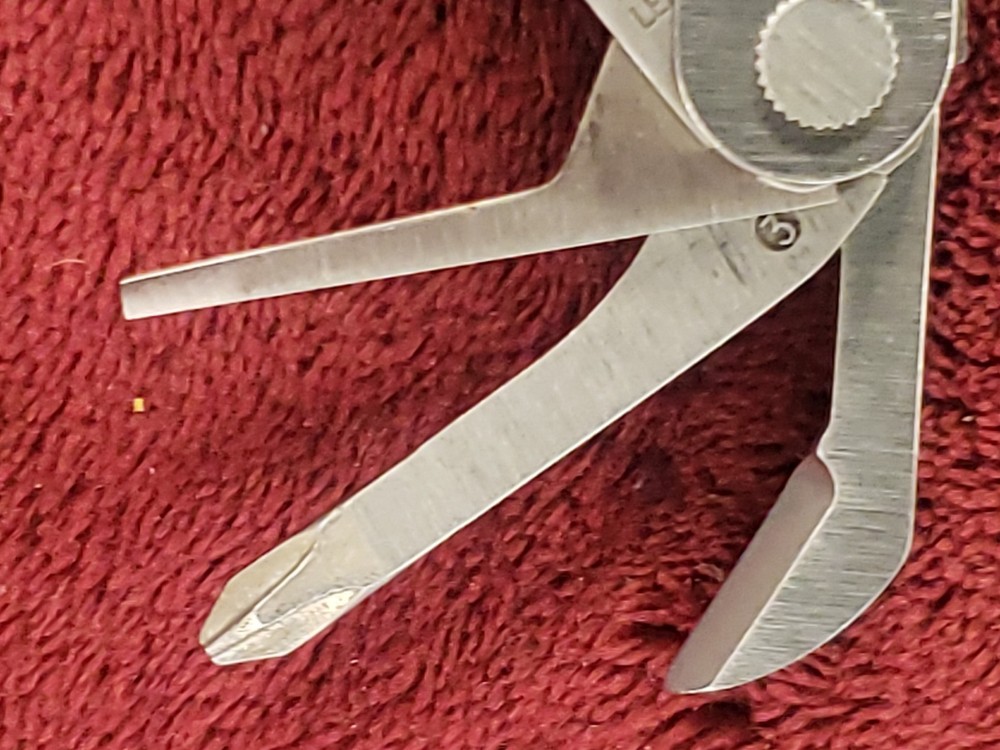Leatherman ~ PST Multi tool 0400 0600 Date Codes
