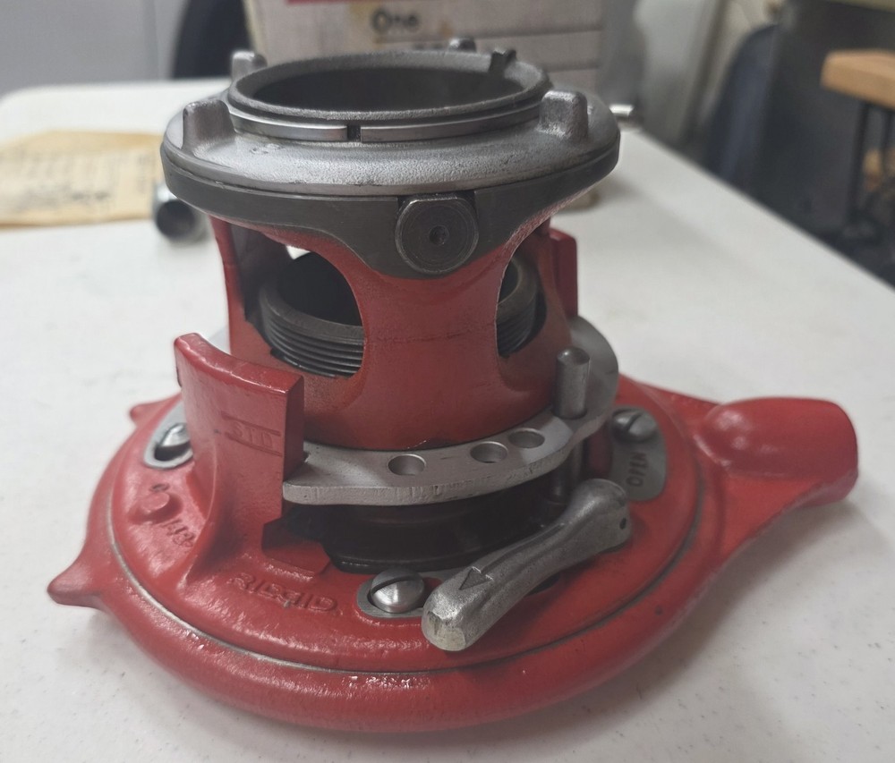 RIDGID 65R Pipe Threader