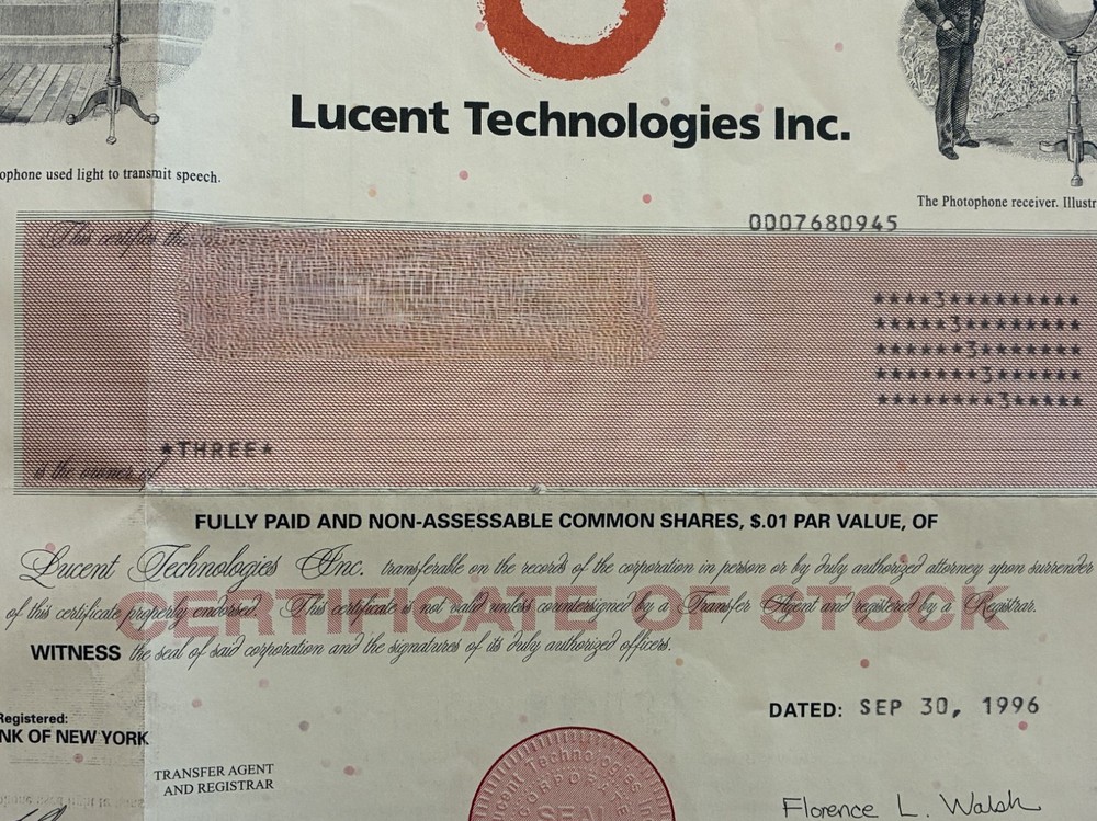 Original, first-issue 1996 Lucent Technologies stock certificate; not cancelled.