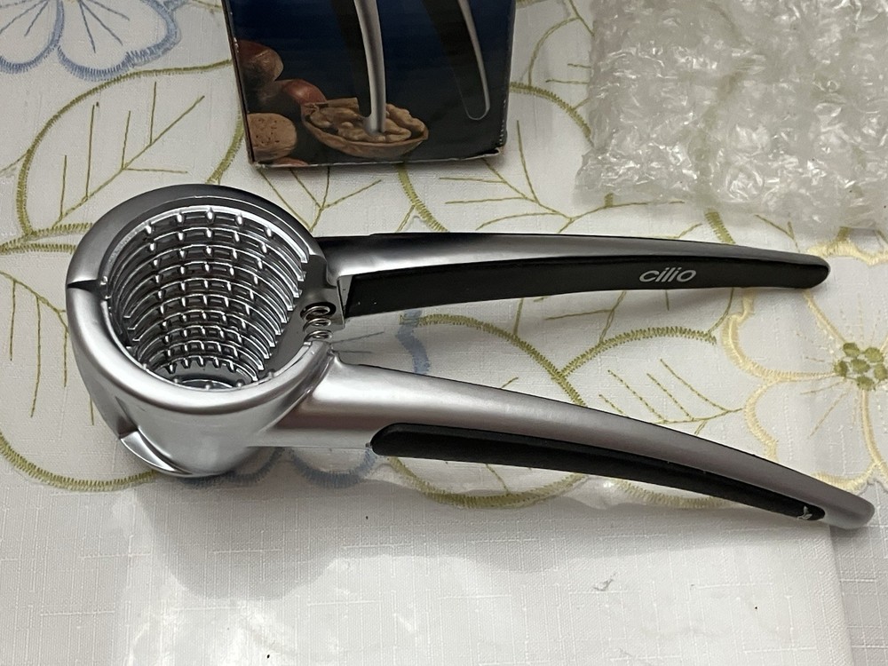 Cilio Heavy Classic Nutcracker Soft Grip Silver Black Nuts Caps Made In Germany