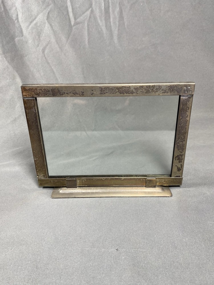 2 Vintage Silver Plated Framed Glass Rectangular Standing Picture Frames 5x7”