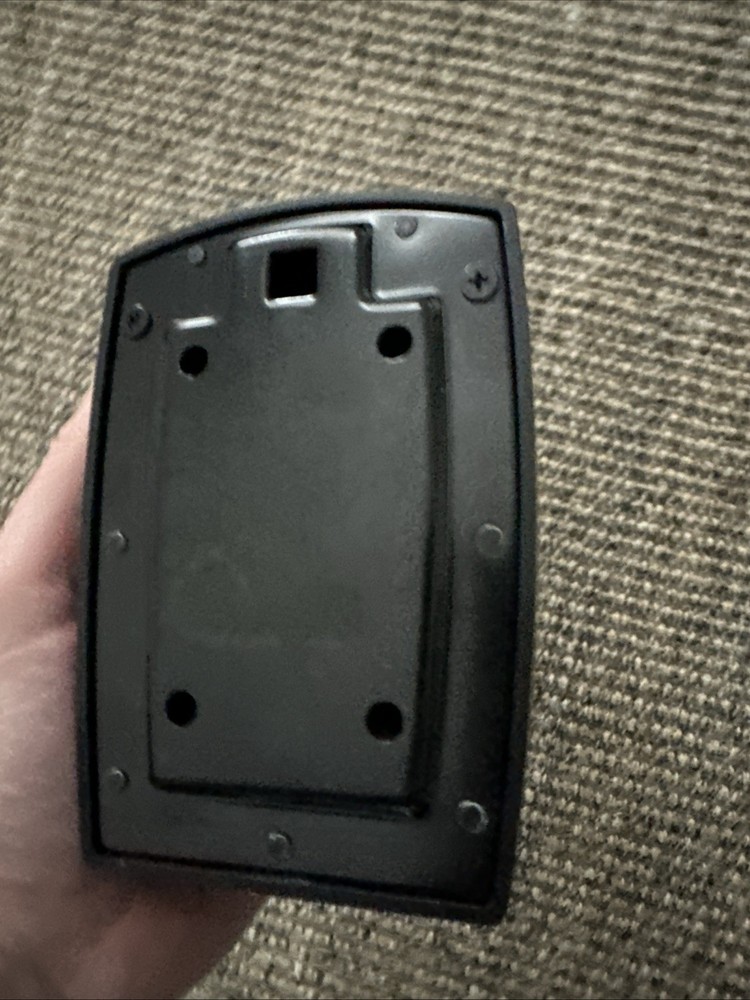 KEYGUARD Pro Combination Punch Button Lock Box - Wall Mount KEY SAFE