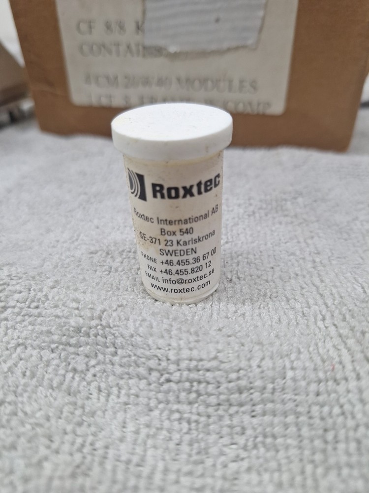 Roxtec CF8 8/8 Kit. 4cm 20W40 Modules 1cf 8 Frame W/comp