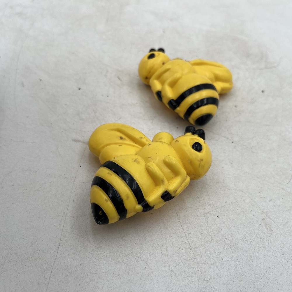 VTG 2 Primal Lite Plastic Summer Spring Bumble Bee String Light Covers RV Patio