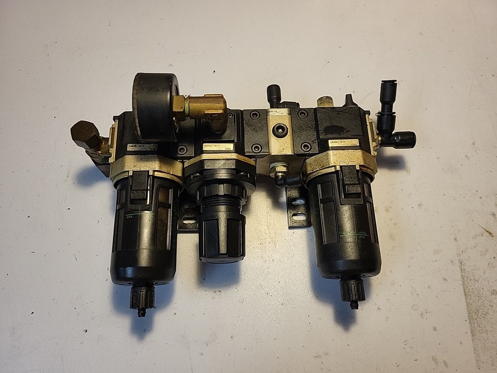 CKD CORP FILTER REGULATOR AND LUBRICATOR ASSEMBLY