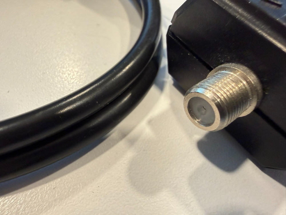 Sony EAC-66 RF UHF to VHF Converter