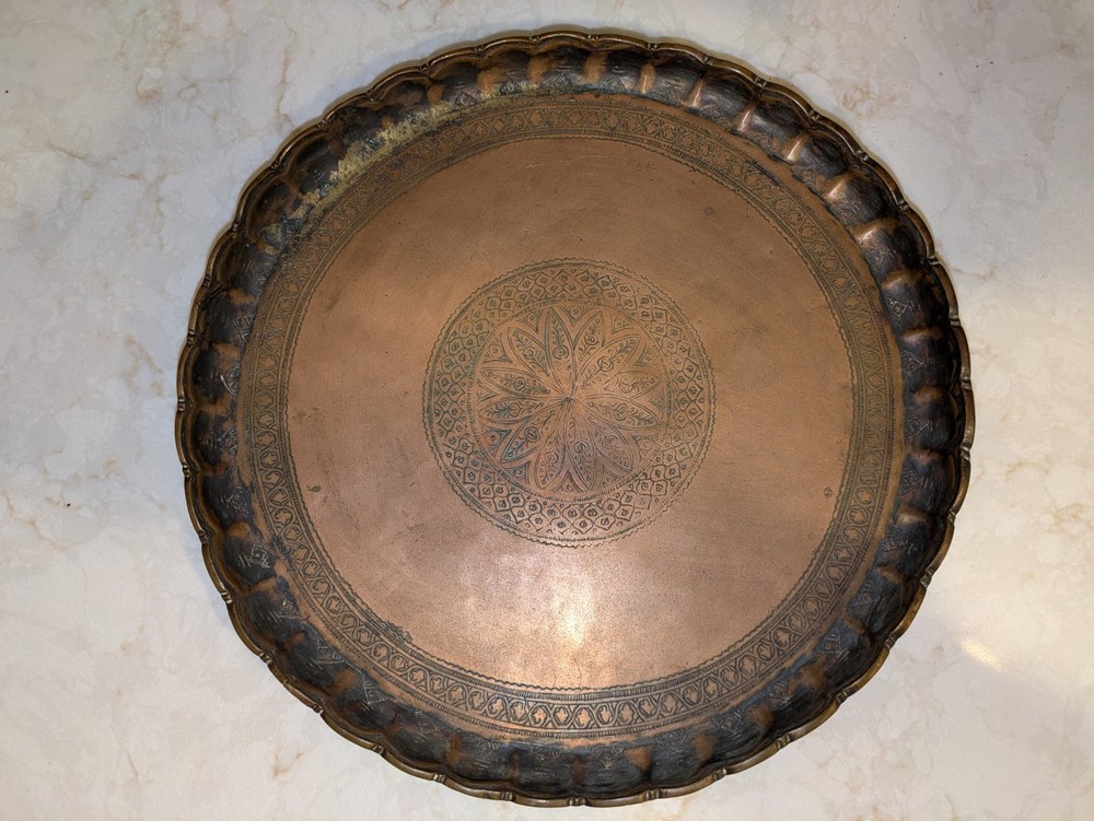 Antique Copper Middle Eastern Etched Serving Tray (13.5")