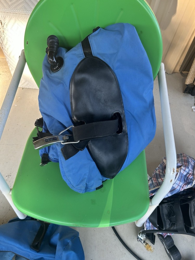 Scuba Women’s Buoyancy Compensator