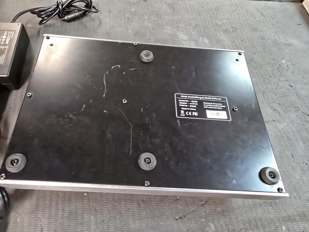 Mooer GE300 LITE Multi-Effects Processor Effects Pedal Tested & Works