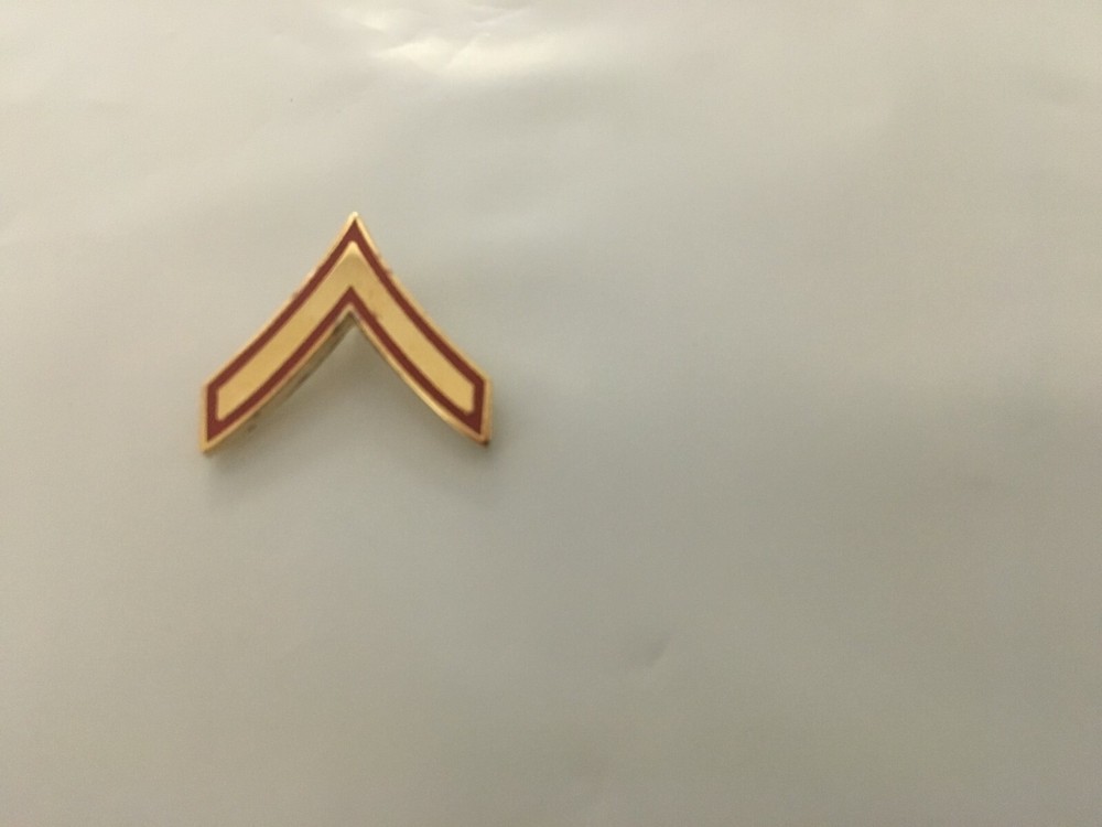 USMC E-2 PRIVATE FIRST CLASS RANK HAT PIN