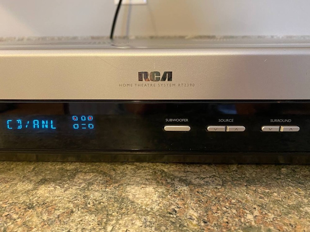 RCA Home Theater System RT2390 Audio Silver Tested Works