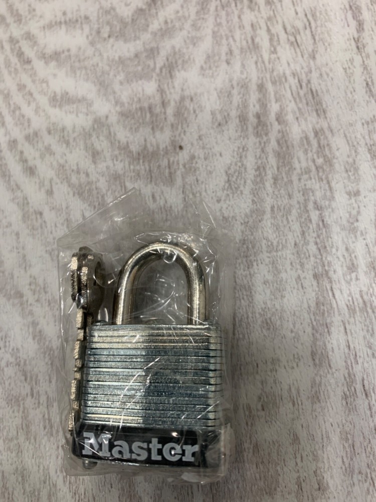 MASTER LOCK 105KA. Laminated Steel Warded Padlock (KEY:041)