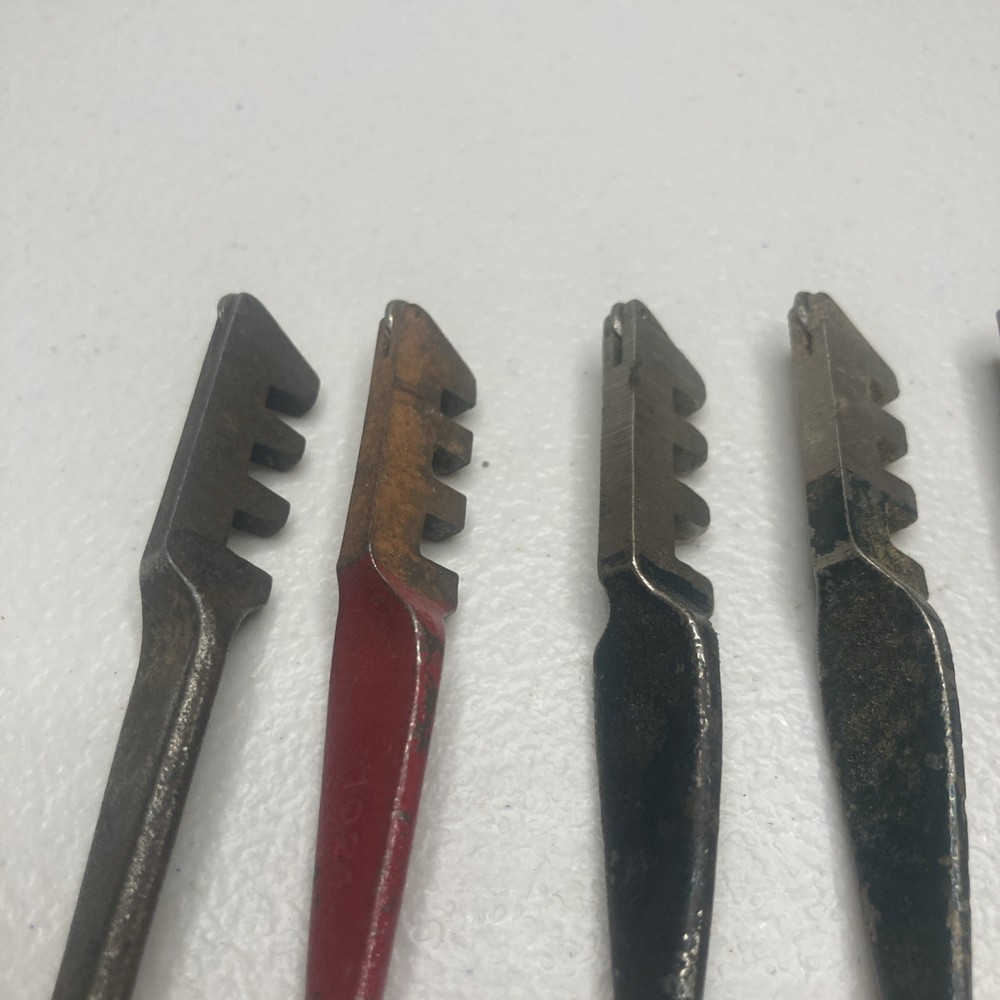 Lot Of (6) Glass Cutters