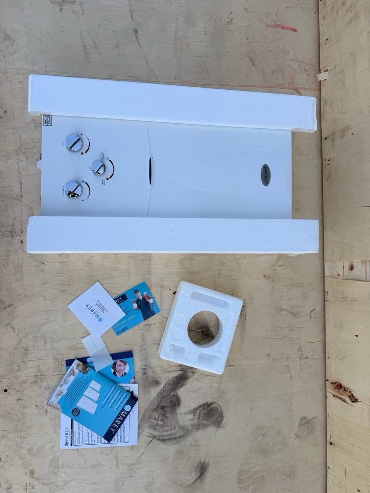 Marey 10L Tankless Gas Water Heater – Open Box (New)