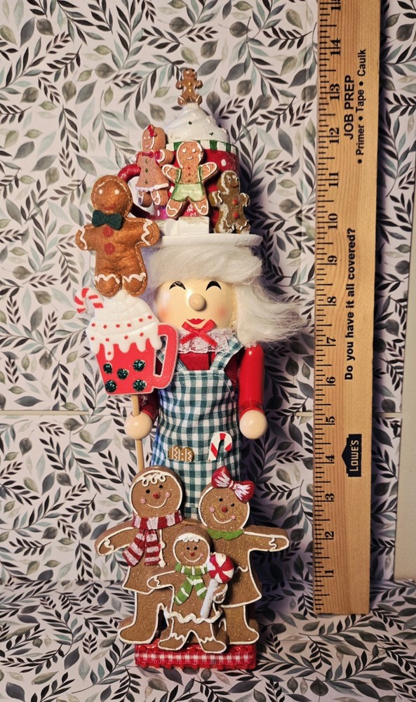 Gingerbread Woman Nutcracker