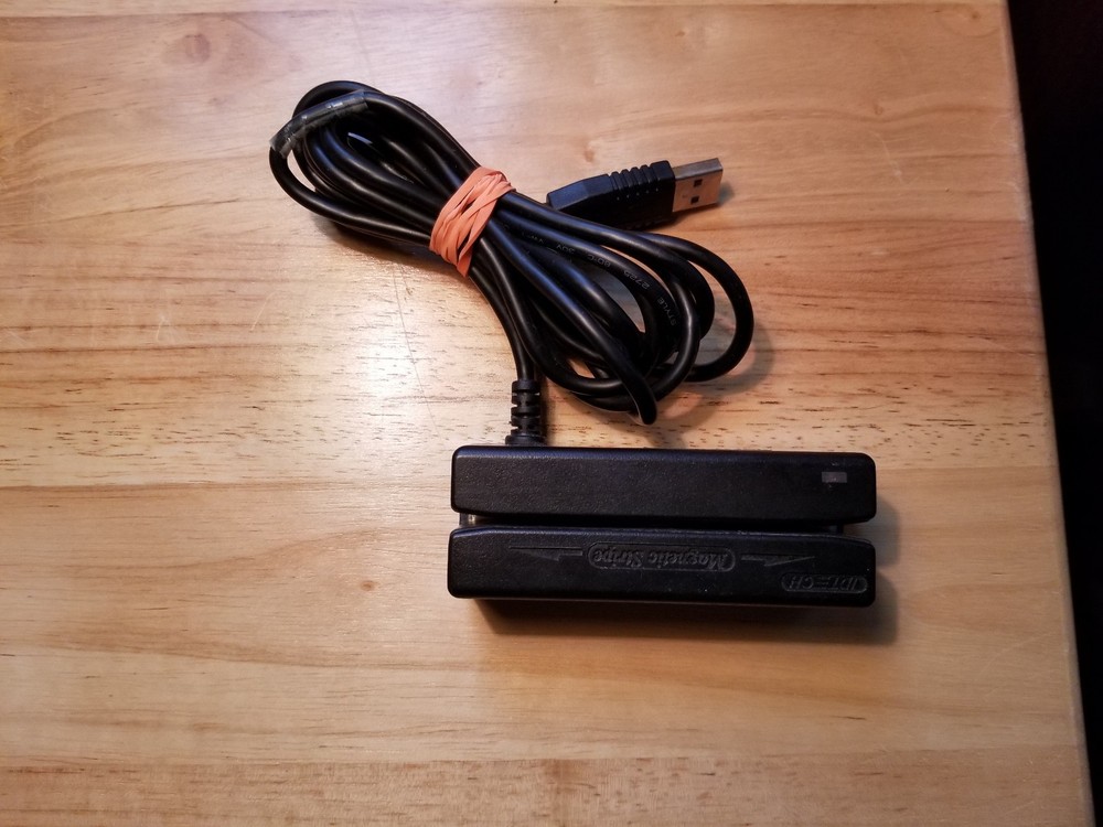 IDTECH, EasyMag Magnetic USB Strip Reader, WCR3331-33QUB - Ships Fast