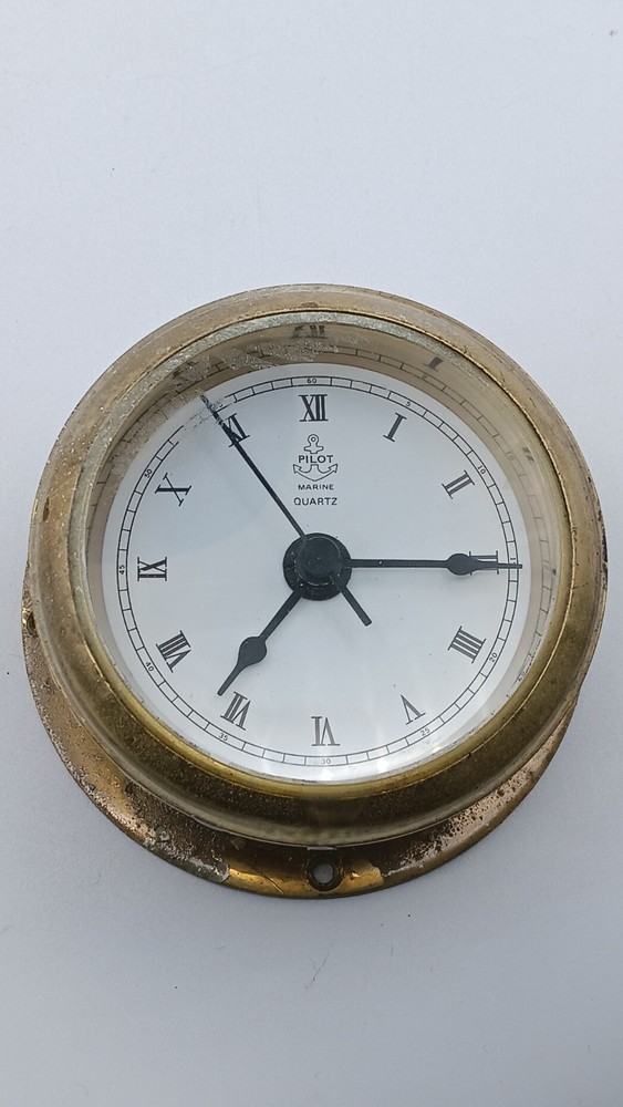 Nautical Wall Ship's Clock PILOT MARINE Quartz Diameter 4"