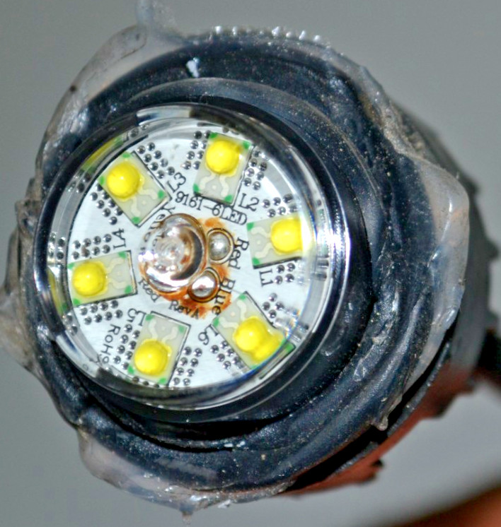 Code 3 Hide a Blast 9161-6LED clear white lights