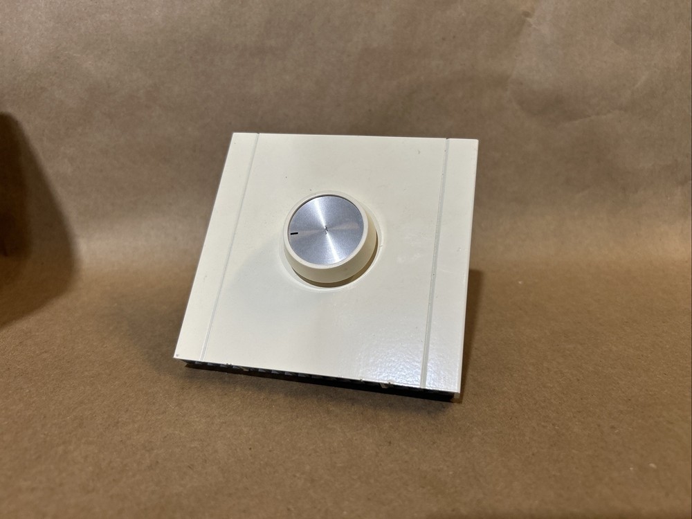 Hunt Electrics  AS-20 Electrical Light Dimmer