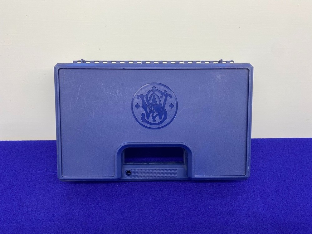 Smith & Wesson Model 22A .22 LR Factory Original Blue Case