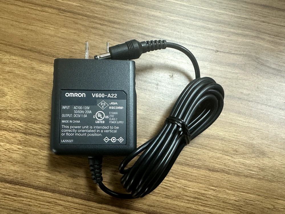 1PCS OMRON V600-A22 NEW IN BOX