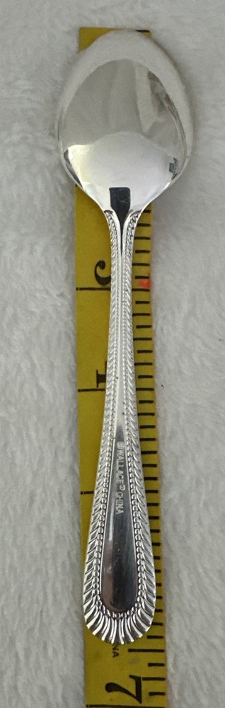 2 WALLACE Wickham Deep Silverplate Spoon Teaspoon Flatware Fan Bead 6.5”