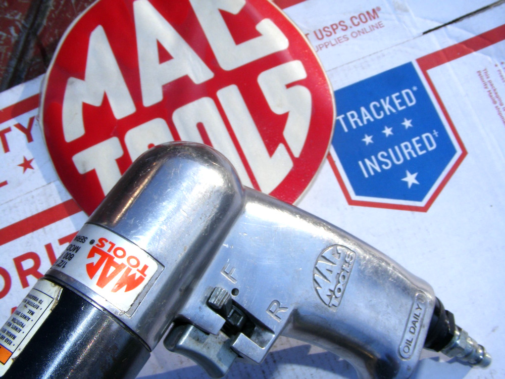 Mac tools 1/2 in. Reversible Key-Chuck Drill AD590