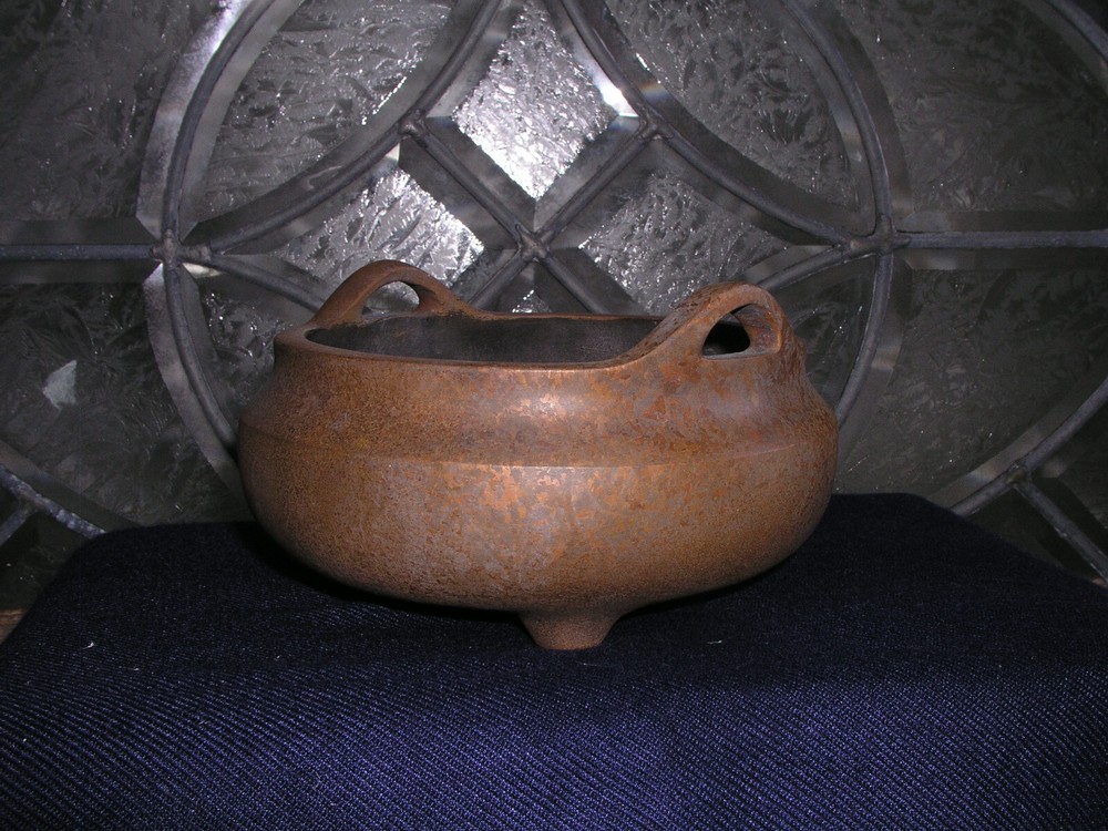 Chinese Bronze Incense Burner ( 48 )