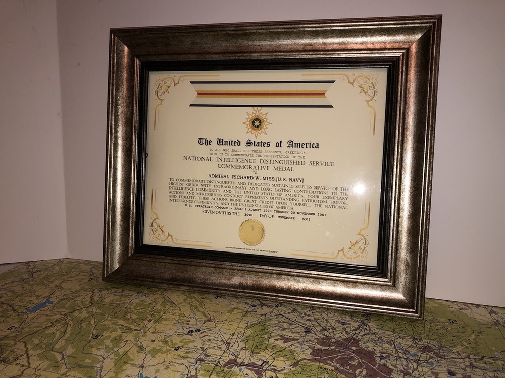 NATIONAL INTELLIGENCE DISTINGUISHED SERVICE COMMEMORATIVE CERTIFICATE Type-1