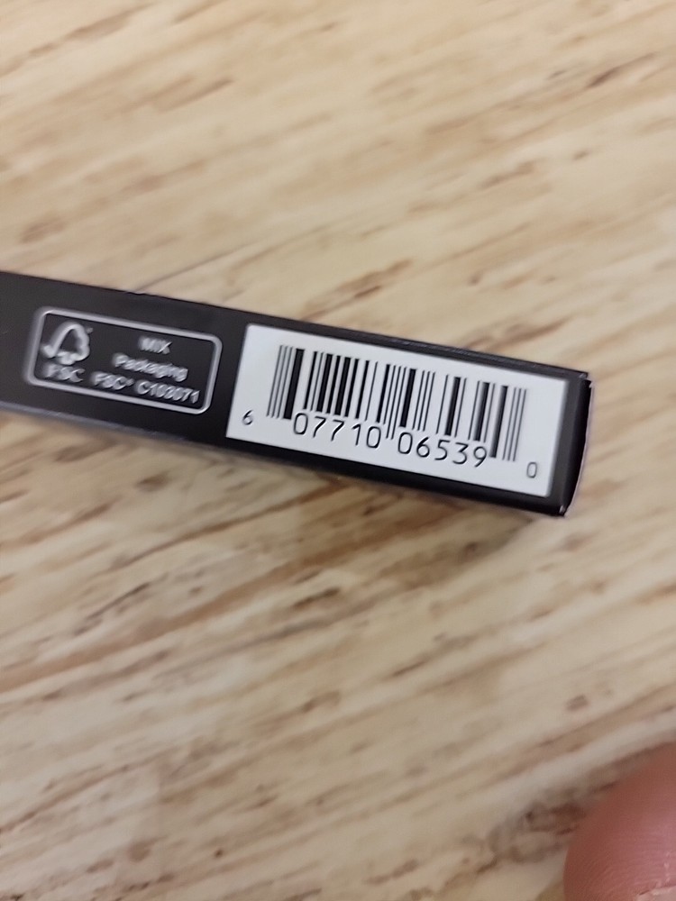 SMASHBOX BRUNETTE BROW TECH MATTE PENCIL- NEW SHIPS FAST!!!