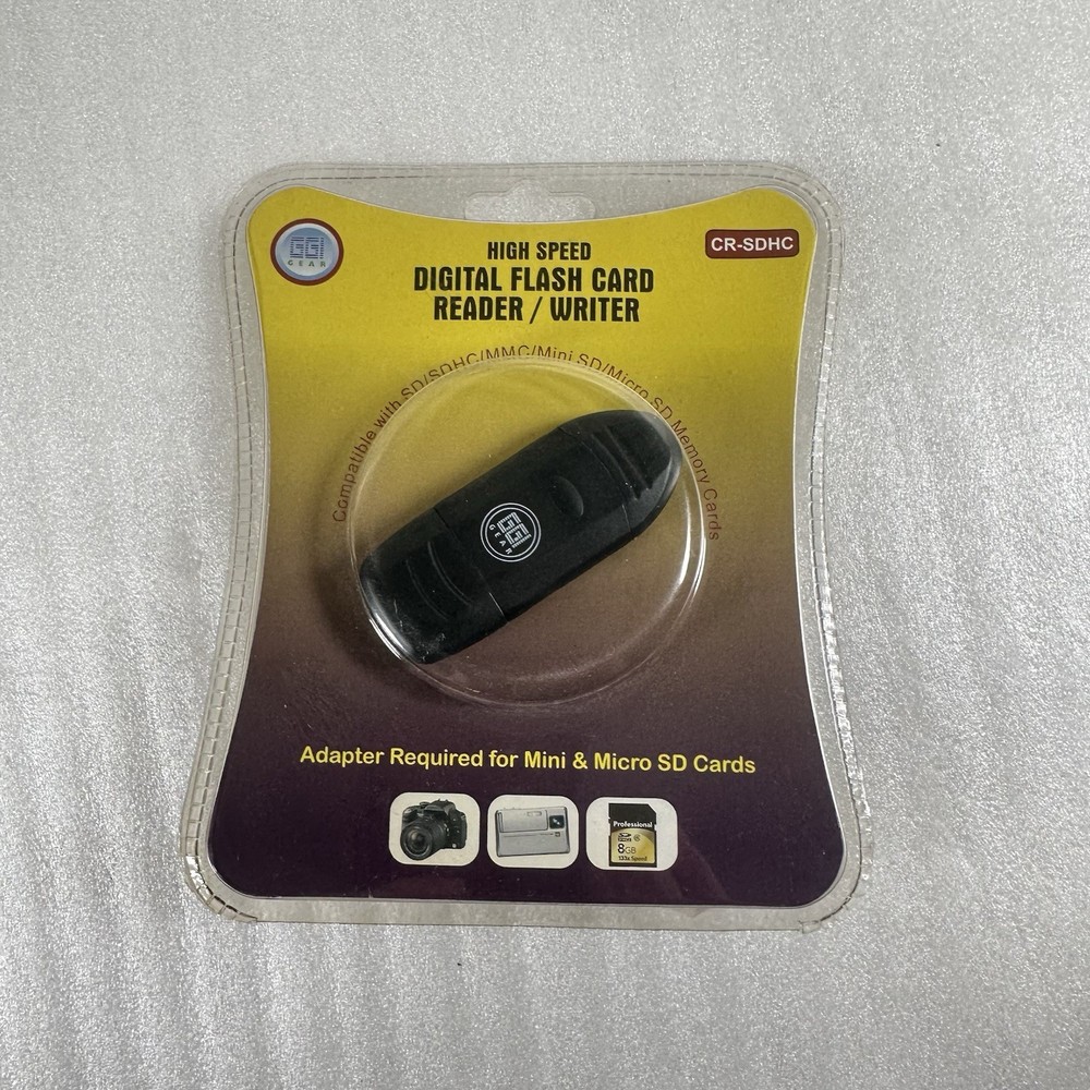 GGI Gear - Digital Camera Compact Flash Card Reader/Writer - USB 2.0 In Package