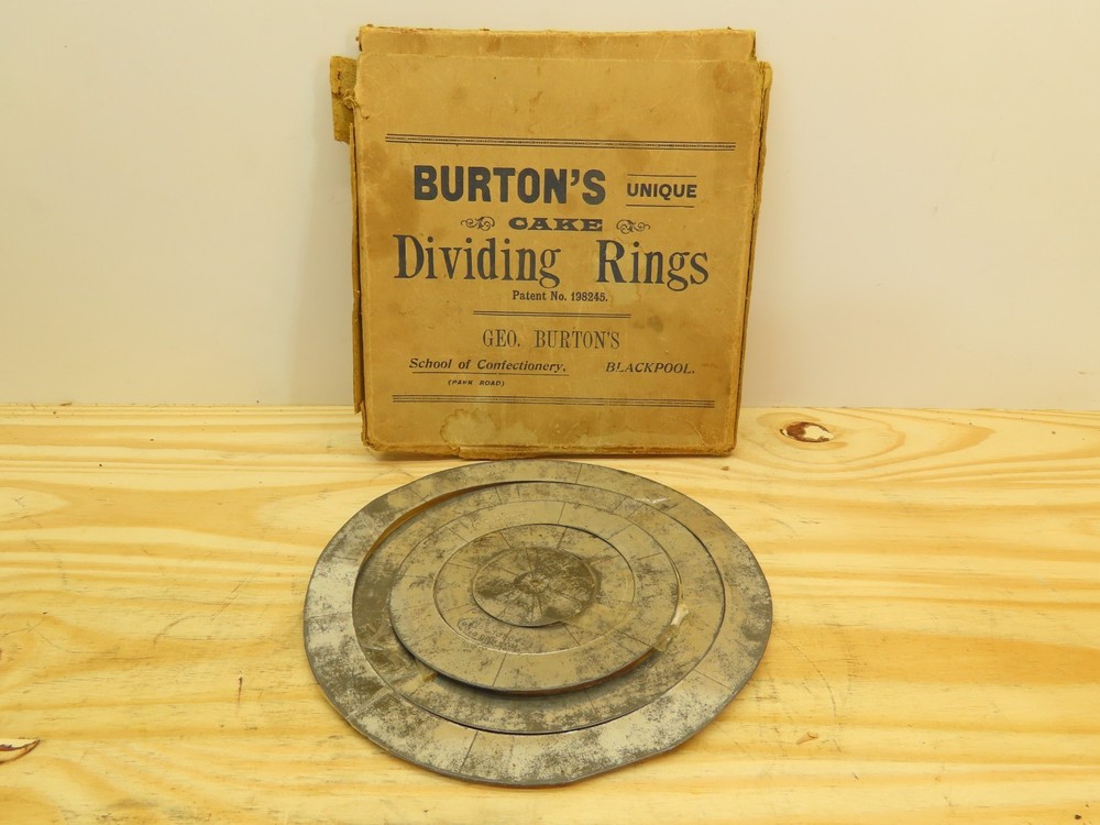 Vintage BURTON'S CAKE DIVIDING RINGS