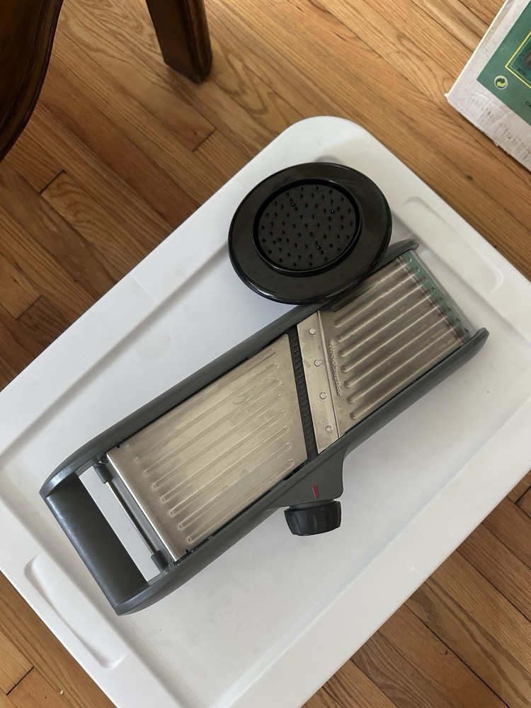 mandolin slicing tool