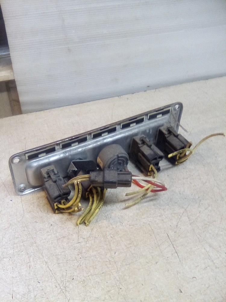 Freightliner FLD 22-25266-004 Dash Switch Panel