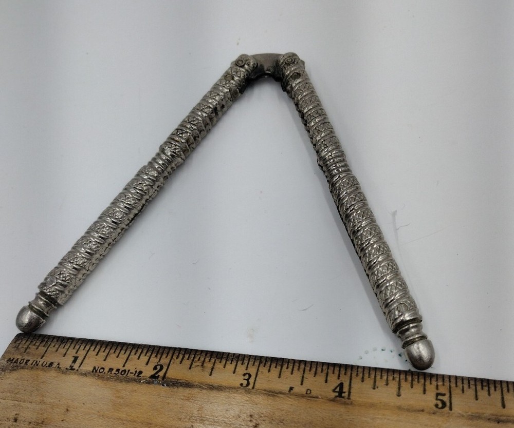 Vintage Nutcracker Shell Crackers Set Of 2