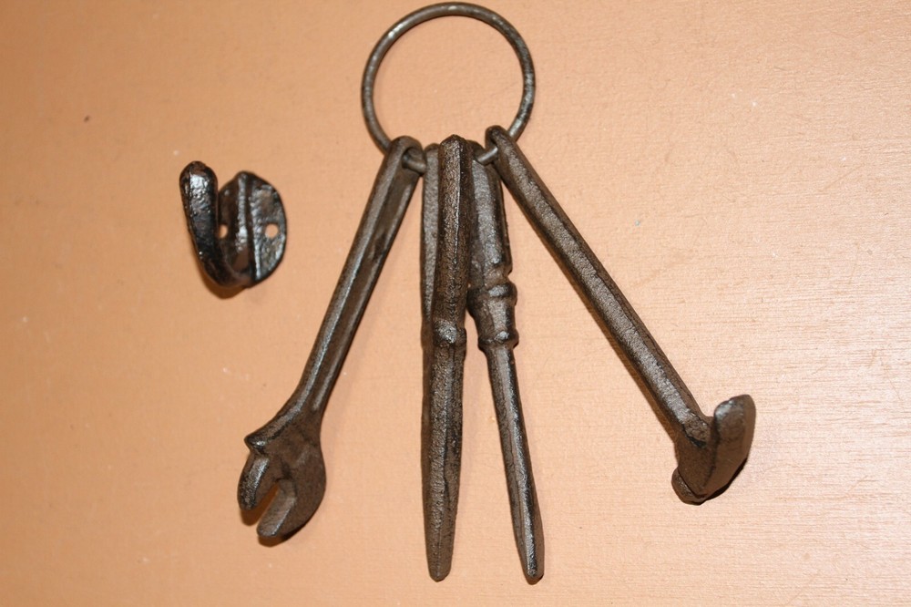 Vintage style decorative tools wall hooks decor cast iron Handyman Basics -4 pcs