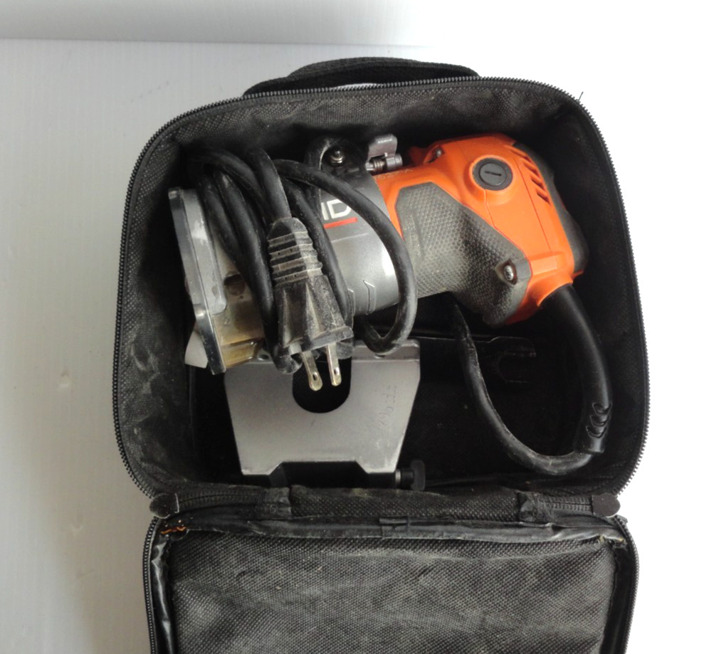 Ridgid R2401 Router