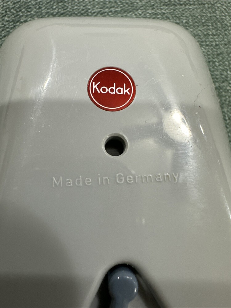 Kodak kodablitz flash - Used - Untested - made in Germany - 35mm/120 - Blue