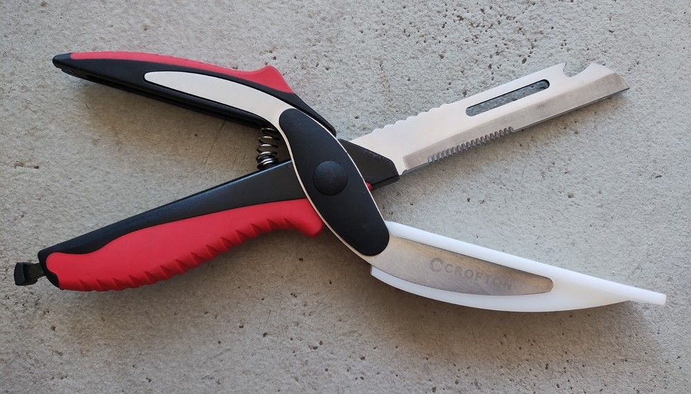 CROFTON KITCHEN SCISSORS COMBO BLADE CUTTING BOARD & KNIFE, EXCELLENT CONDITION!