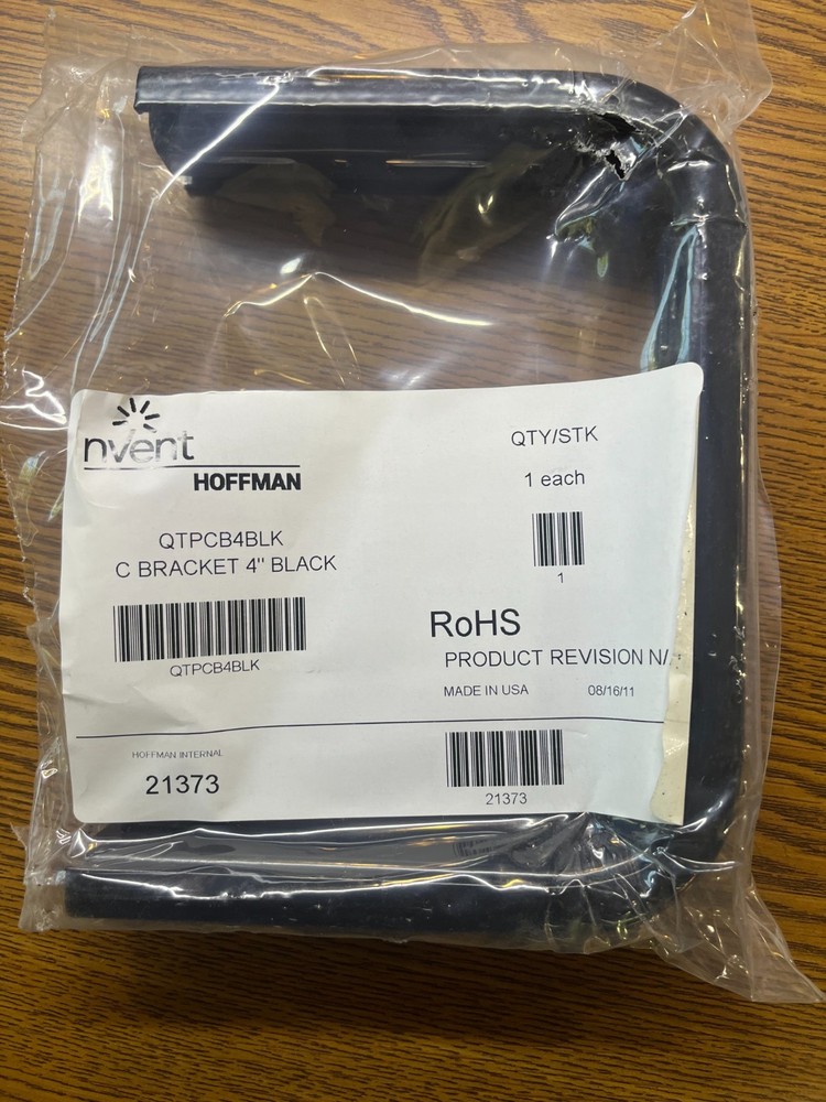 Hoffman QTPCB4BLK  Under Ceiling  C Bracket for 4" Tray